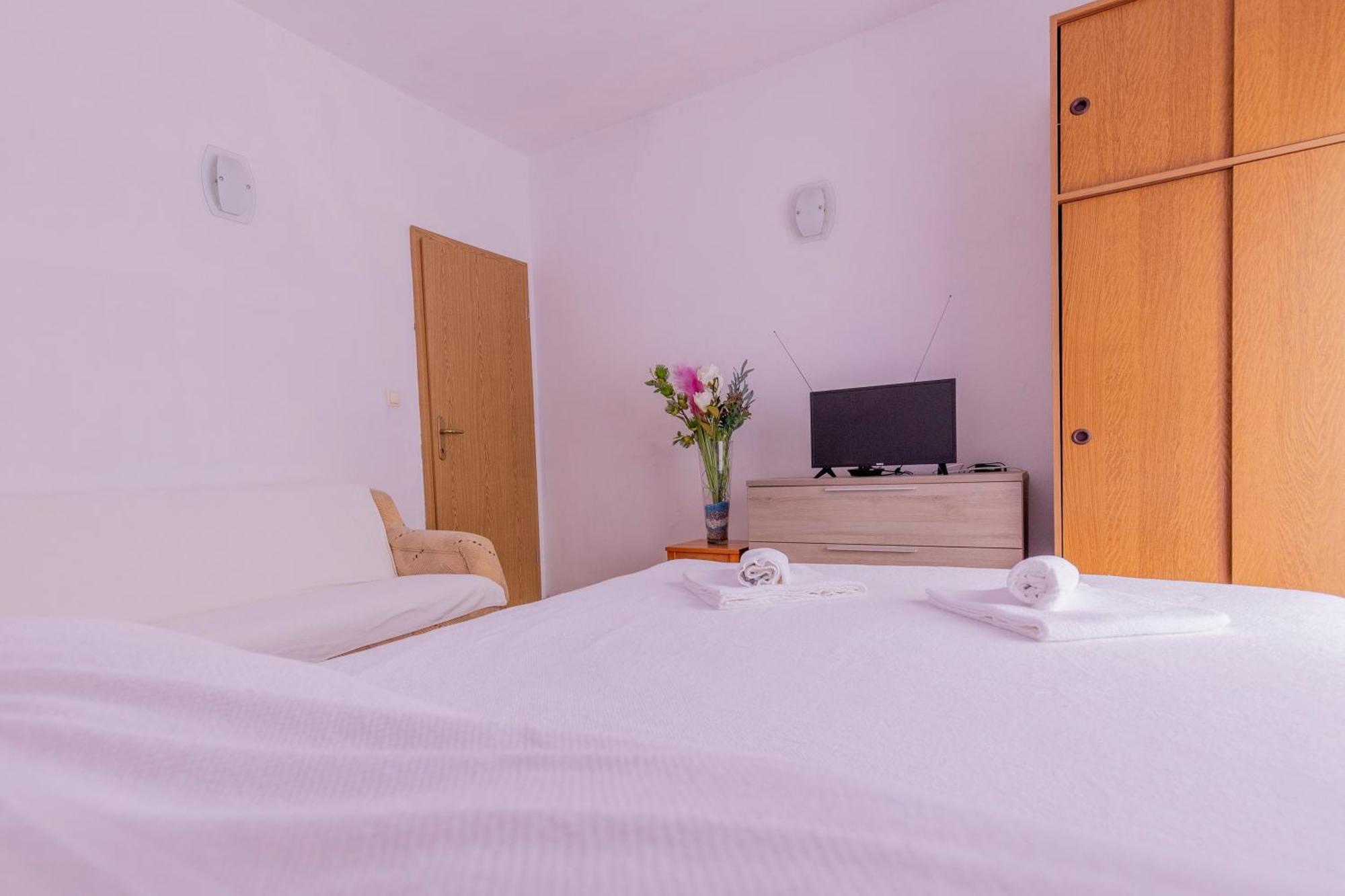 Apartments By The Sea Zuronja, Peljesac - 10137 Brijesta Szoba fotó
