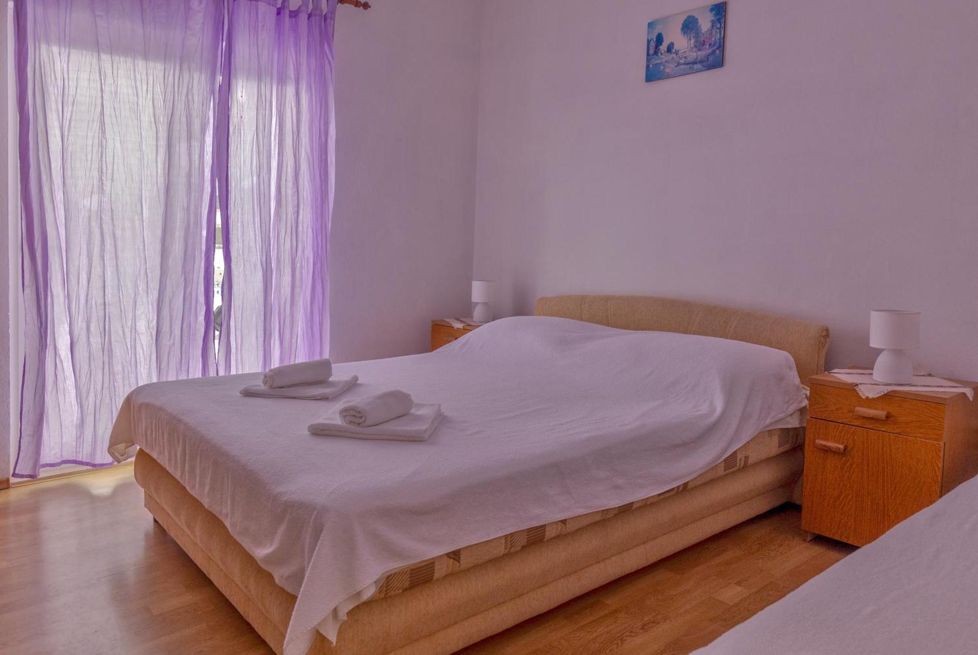 Apartments By The Sea Zuronja, Peljesac - 10137 Brijesta Kültér fotó