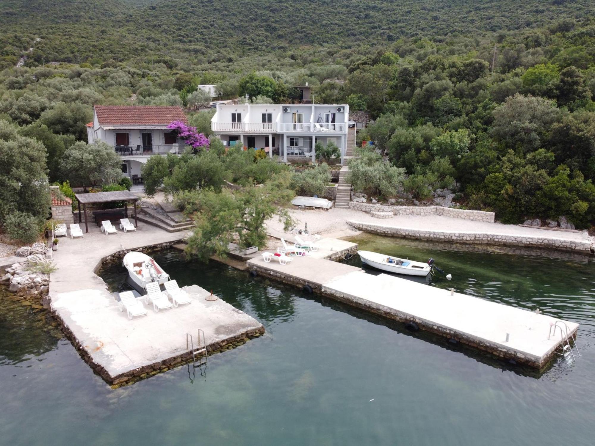 Apartments By The Sea Zuronja, Peljesac - 10137 Brijesta Kültér fotó